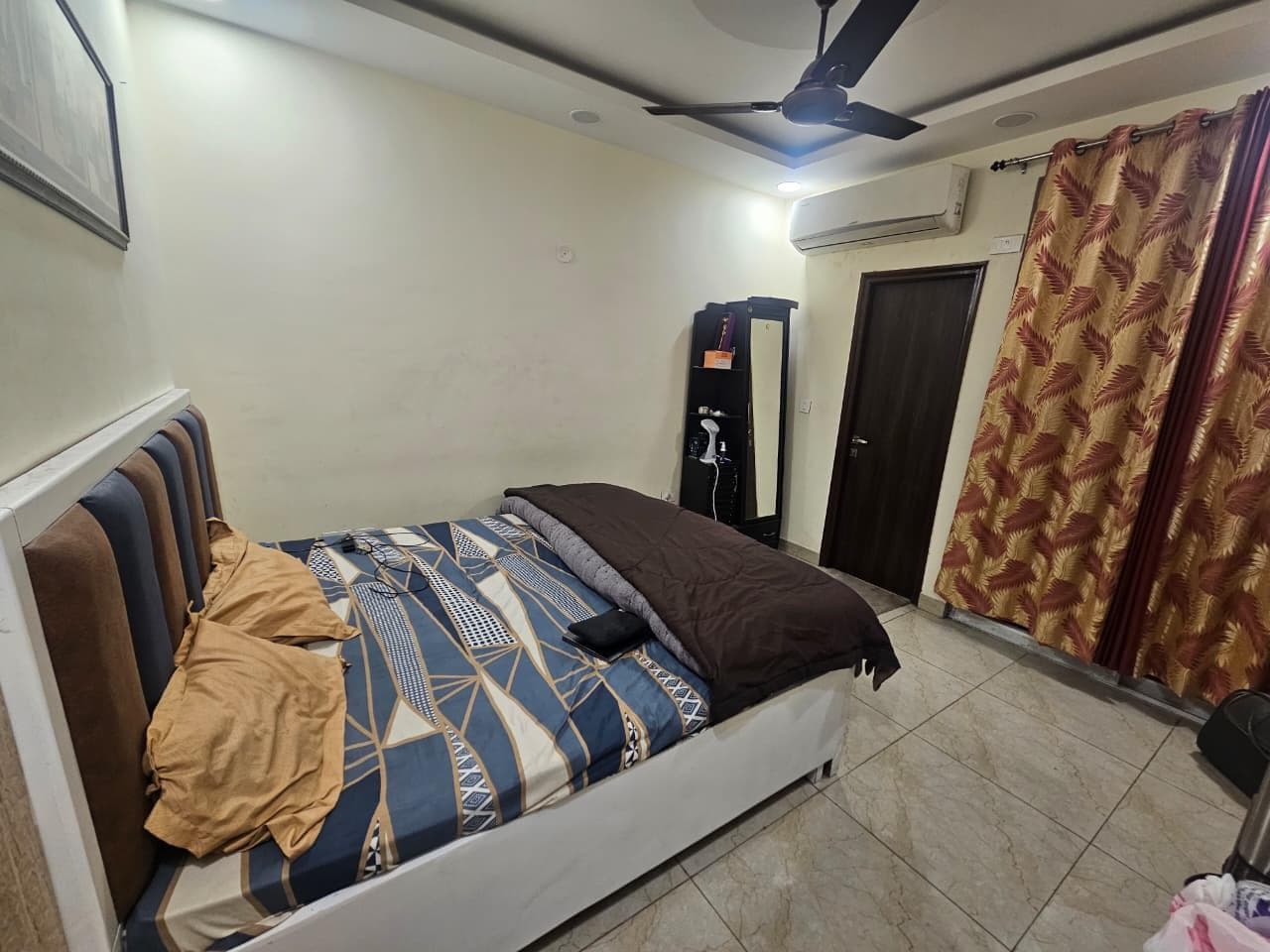 Cozy Fully Furnished 3rd Bedroom | Shared Luxury 3 BHK Flat